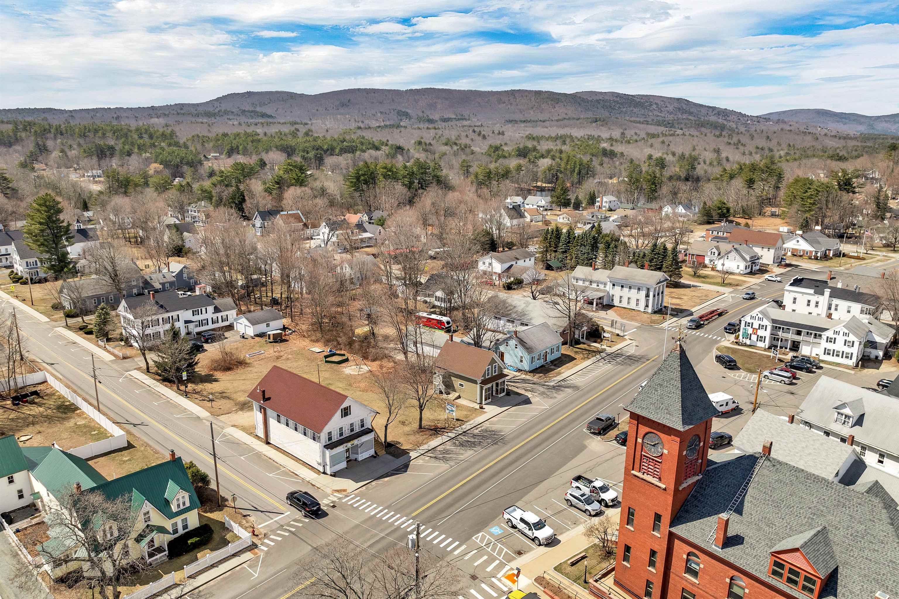 119 Main Street Alton, NH 03809 - Photo 30 of 34