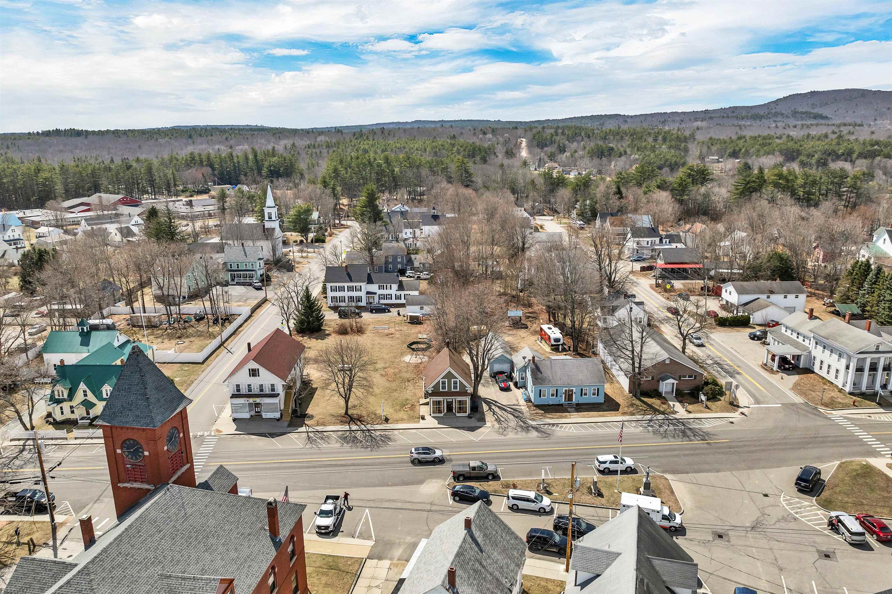 119 Main Street Alton, NH 03809 - Photo 31 of 34