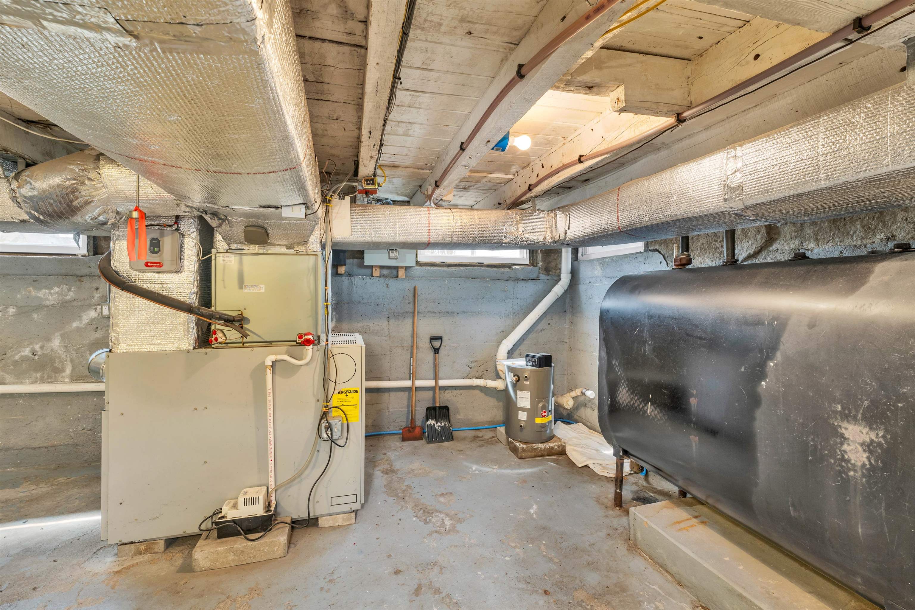 119 Main Street Alton, NH 03809 - Photo 33 of 34