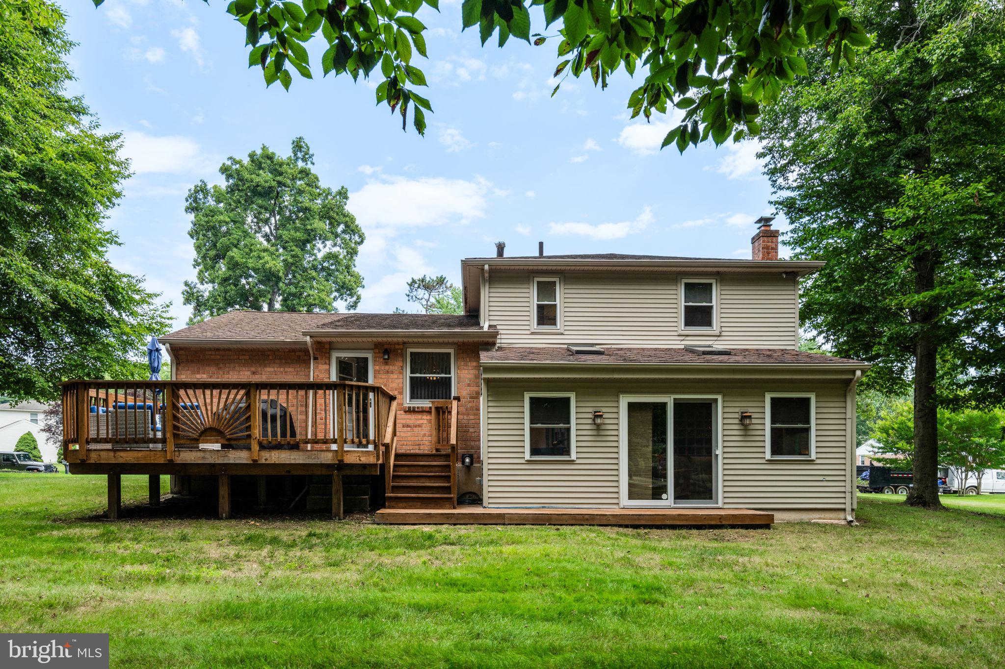844 Broadmoor Road Huntingdon Valley, PA 19006 - Photo 7 of 63 Gallery Image 7
