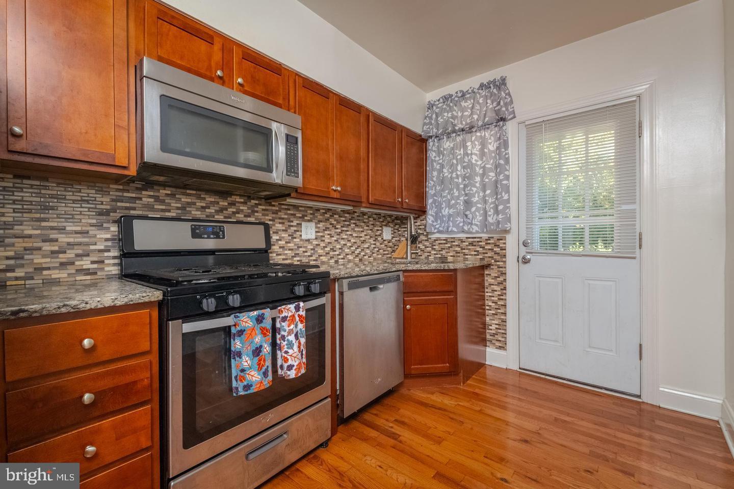 4627 Harcourt Road Baltimore, MD 21214 - Photo 11 of 44 Gallery Image 11