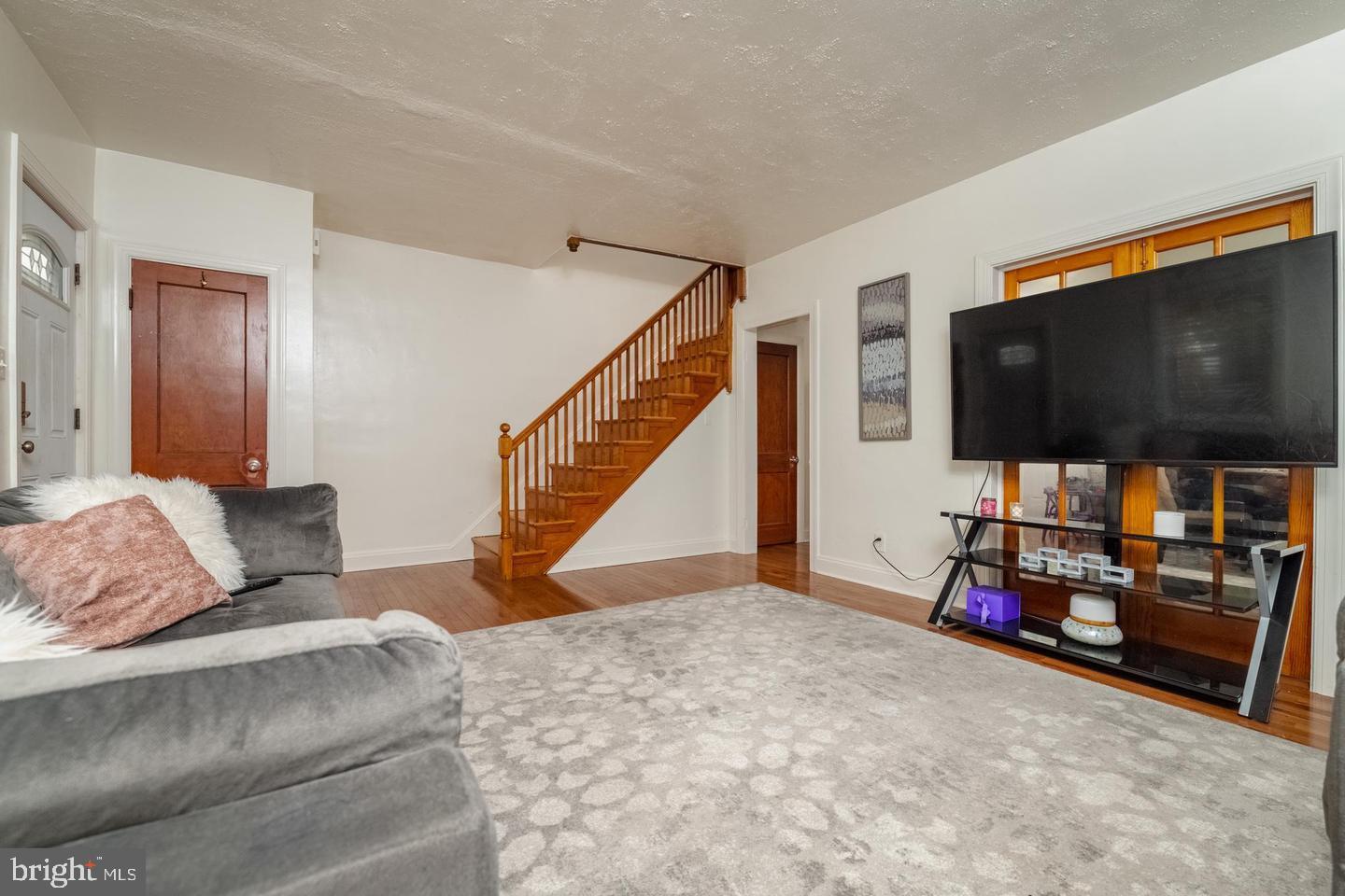 4627 Harcourt Road Baltimore, MD 21214 - Photo 2 of 44 Gallery Image 2