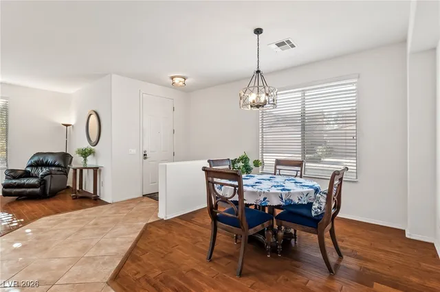 $472,900 | 988 Roaring River Avenue, Henderson, NV 89002