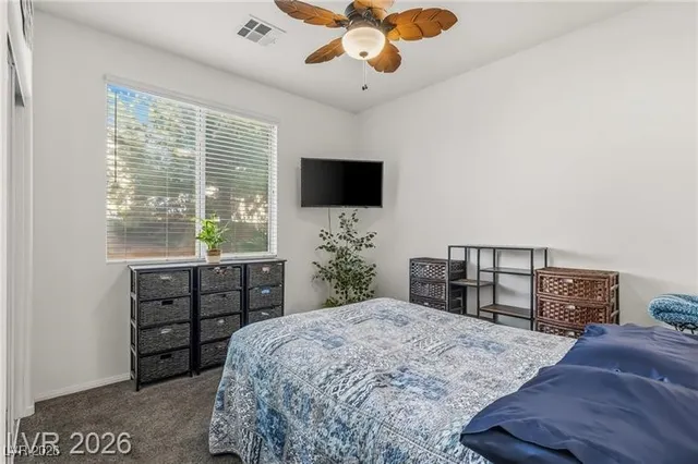 $472,900 | 988 Roaring River Avenue, Henderson, NV 89002