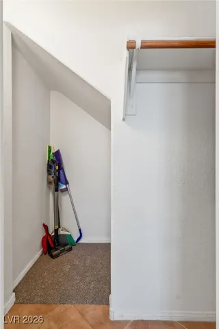 $472,900 | 988 Roaring River Avenue, Henderson, NV 89002