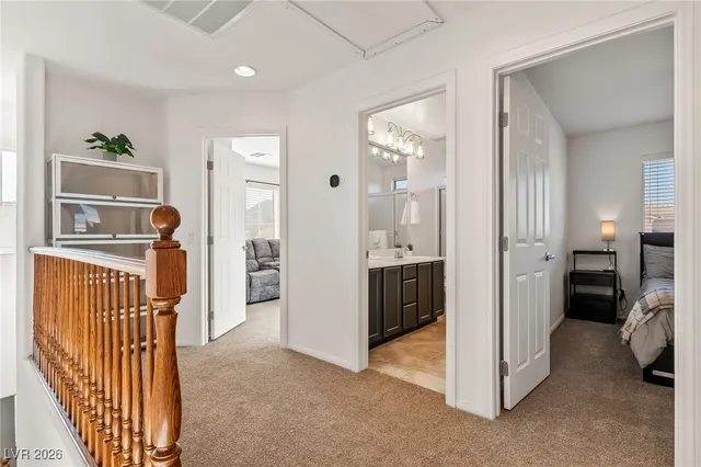 $472,900 | 988 Roaring River Avenue, Henderson, NV 89002