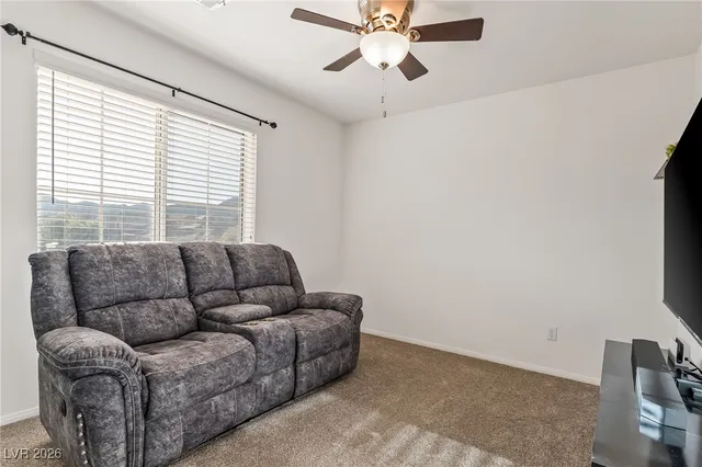 $472,900 | 988 Roaring River Avenue, Henderson, NV 89002