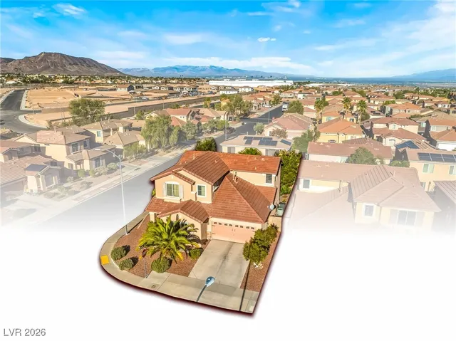 $472,900 | 988 Roaring River Avenue, Henderson, NV 89002