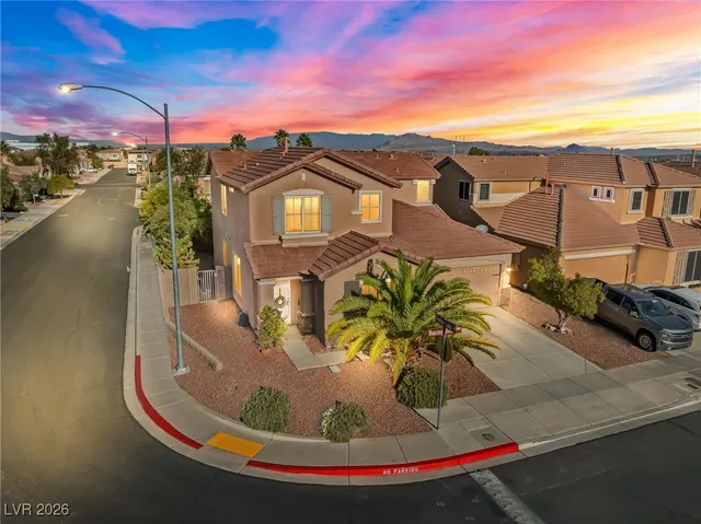 $472,900 | 988 Roaring River Avenue, Henderson, NV 89002