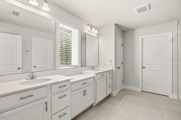 $445,000 | 1710 Summer Rose Drive, Mount Dora, FL 32757