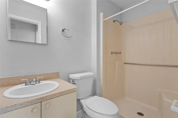 $2,300 | 4325 Northwest 5th Avenue, Deerfield Beach, FL 33064