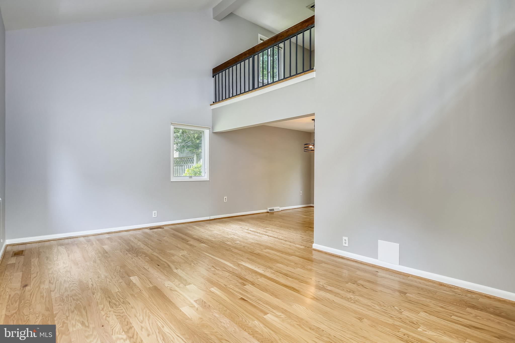 11822 Blue Spruce Road Reston, VA 20191 - Photo 12 of 46