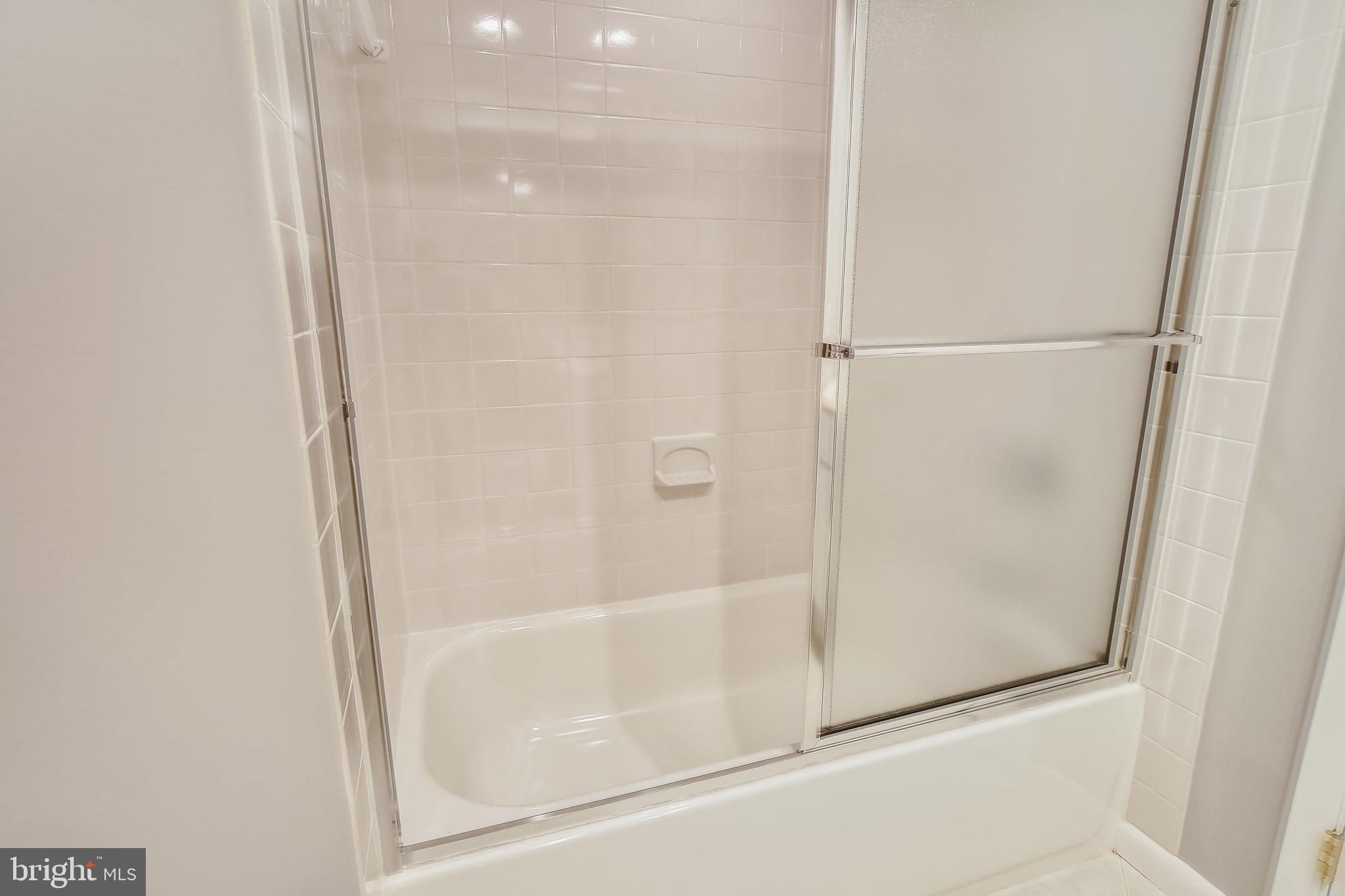 11822 Blue Spruce Road Reston, VA 20191 - Photo 20 of 46