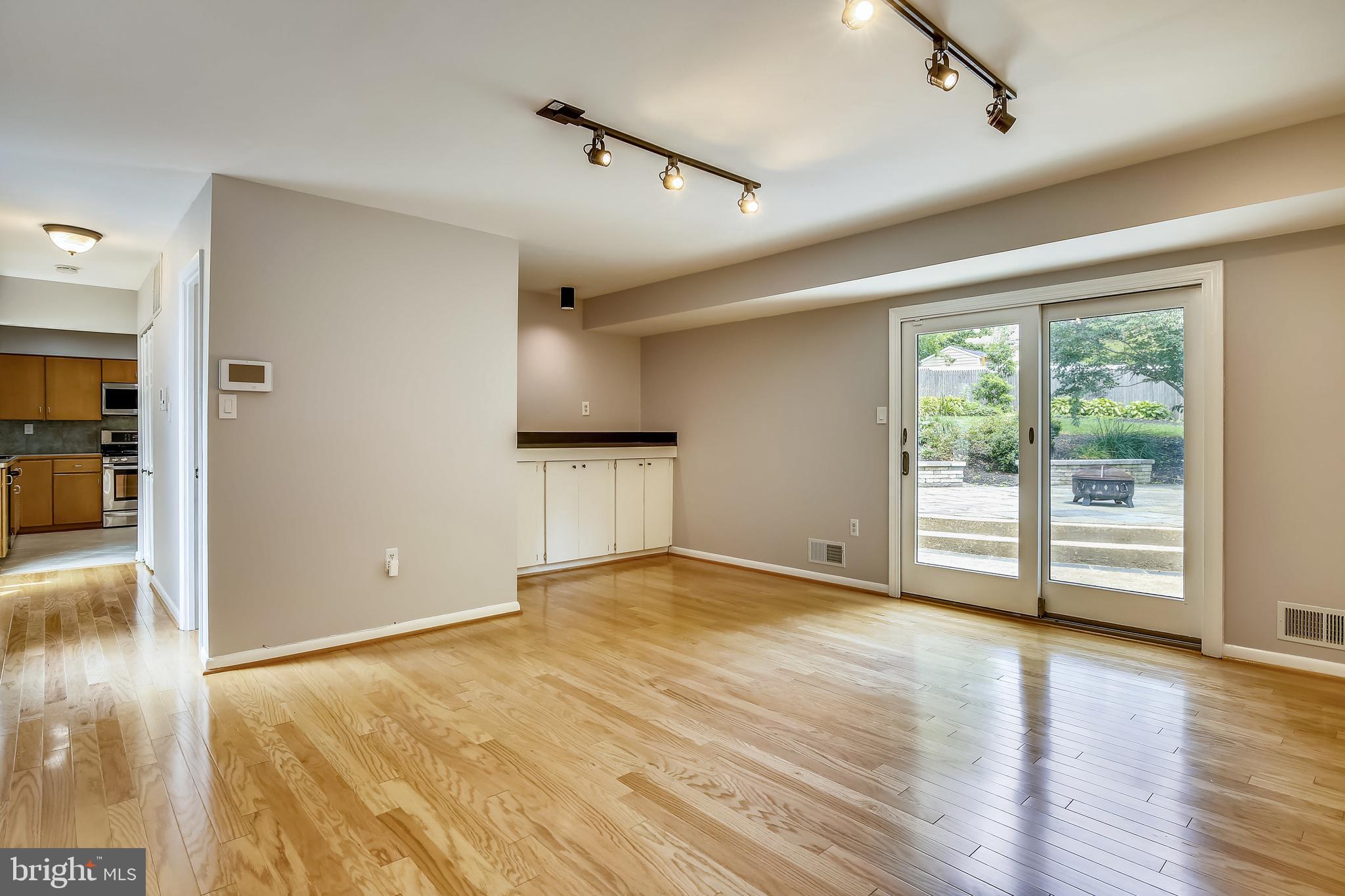 11822 Blue Spruce Road Reston, VA 20191 - Photo 26 of 46