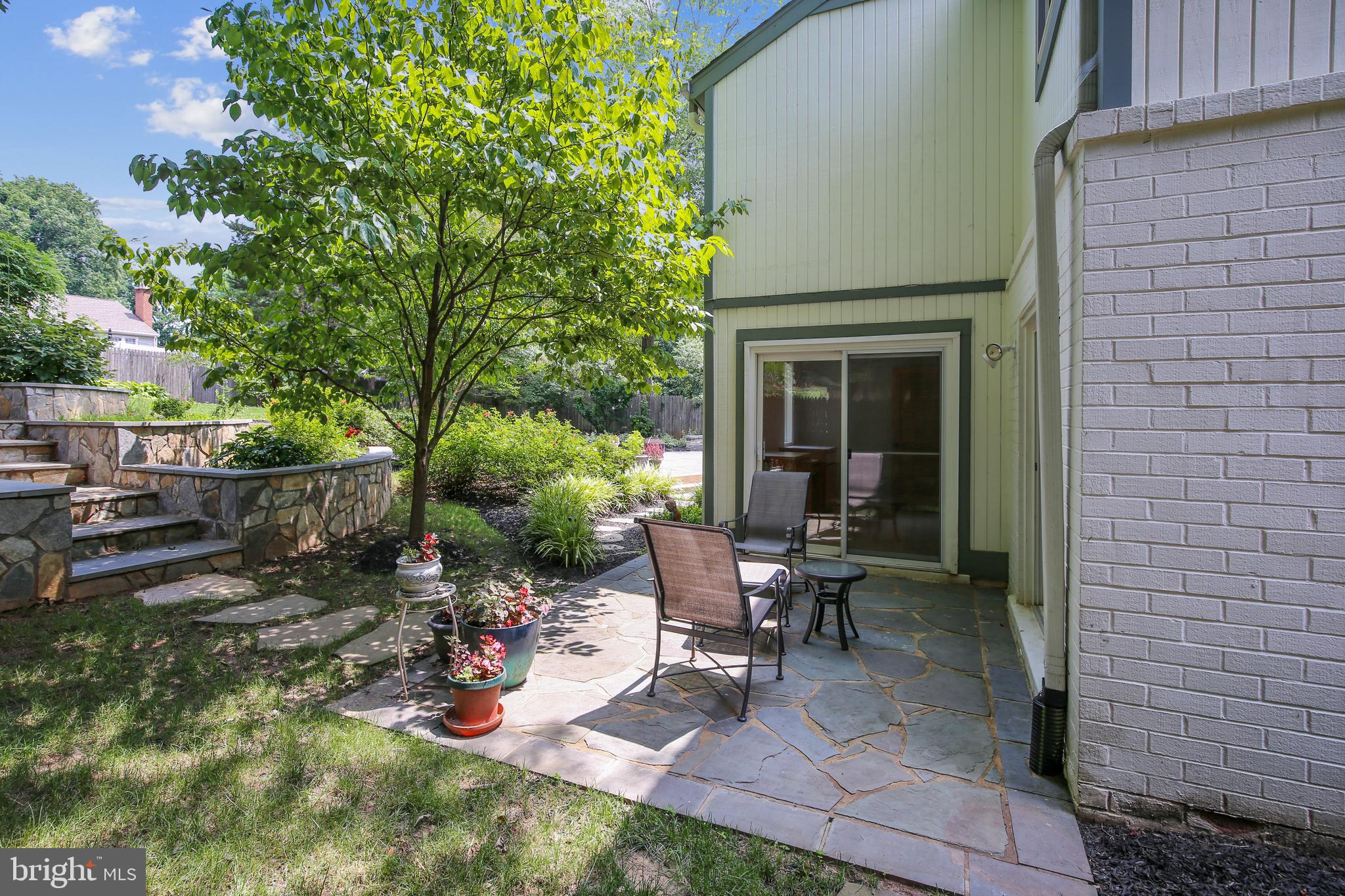 11822 Blue Spruce Road Reston, VA 20191 - Photo 28 of 46