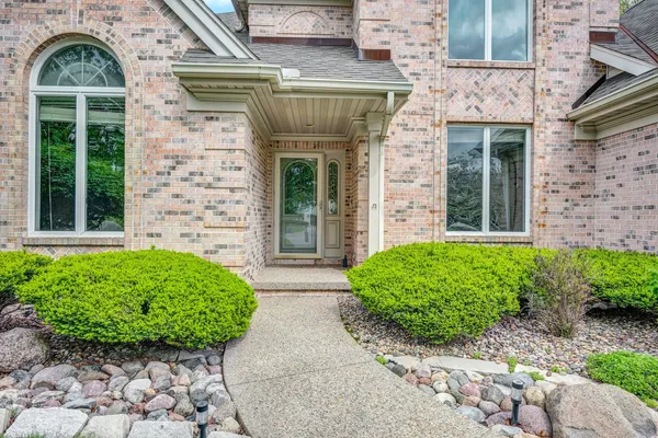 $550,000 | 2109 Hackberry Road, Bloomington, IL 61704