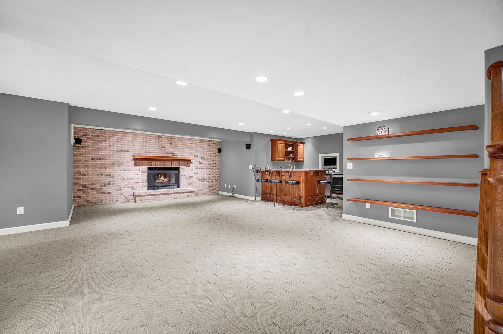2109 Hackberry Road Bloomington, IL 61704 - Photo 43 of 64