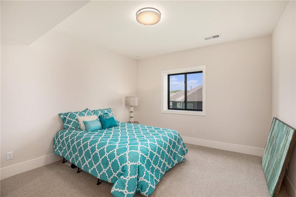 2317 Southwest Morris Drive Lee's Summit, MO 64082 - Photo 28 of 39