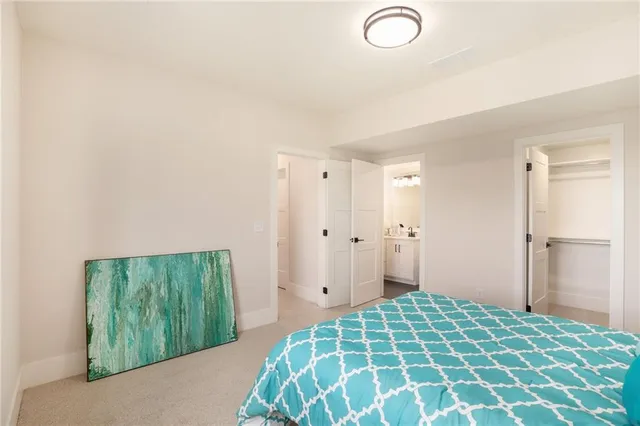 $789,900 | 2317 Southwest Morris Drive, Lee's Summit, MO 64082