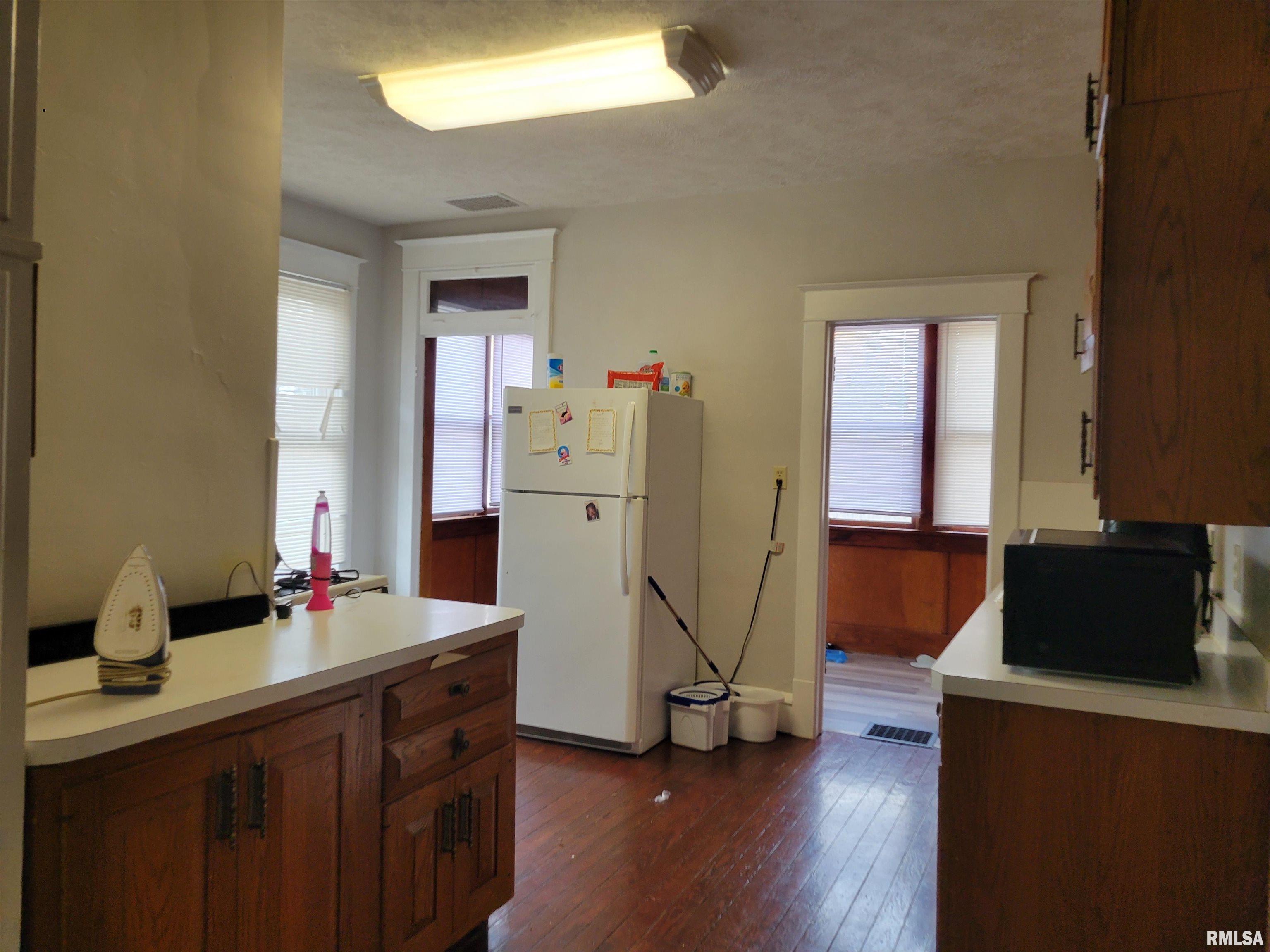 1429 West Washington Street Springfield, IL 62702 - Photo 14 of 40