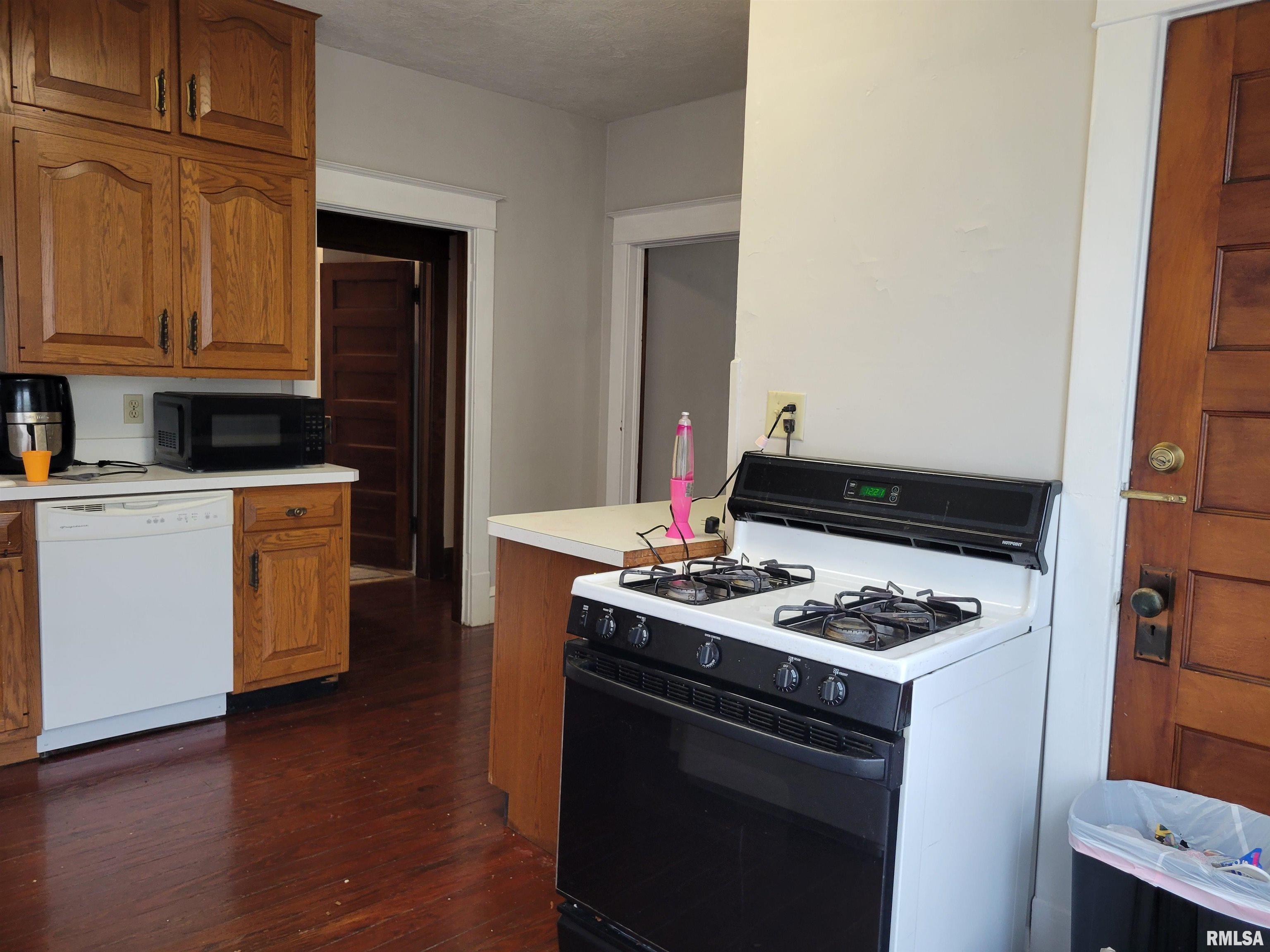 1429 West Washington Street Springfield, IL 62702 - Photo 17 of 40