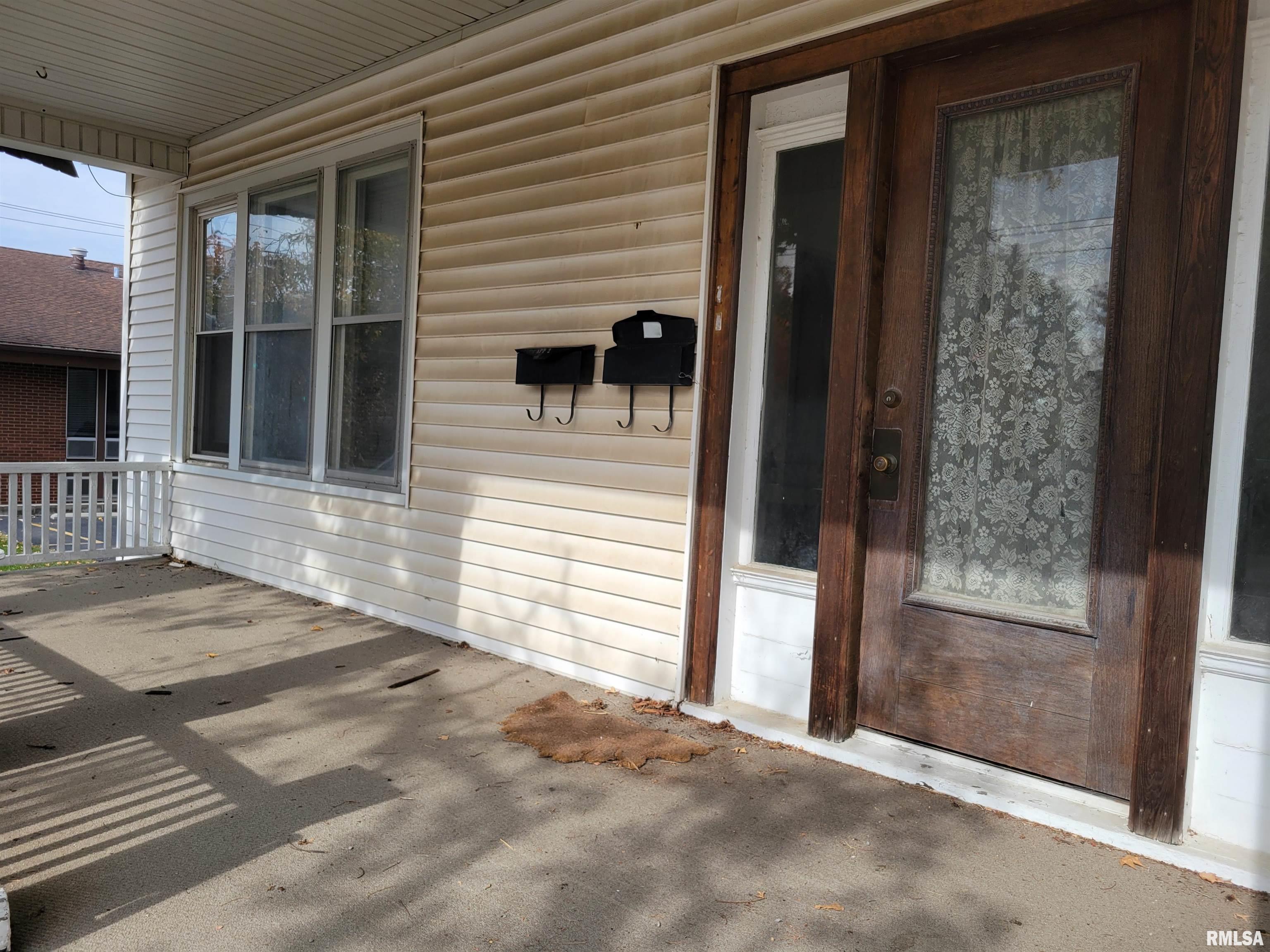 1429 West Washington Street Springfield, IL 62702 - Photo 3 of 40