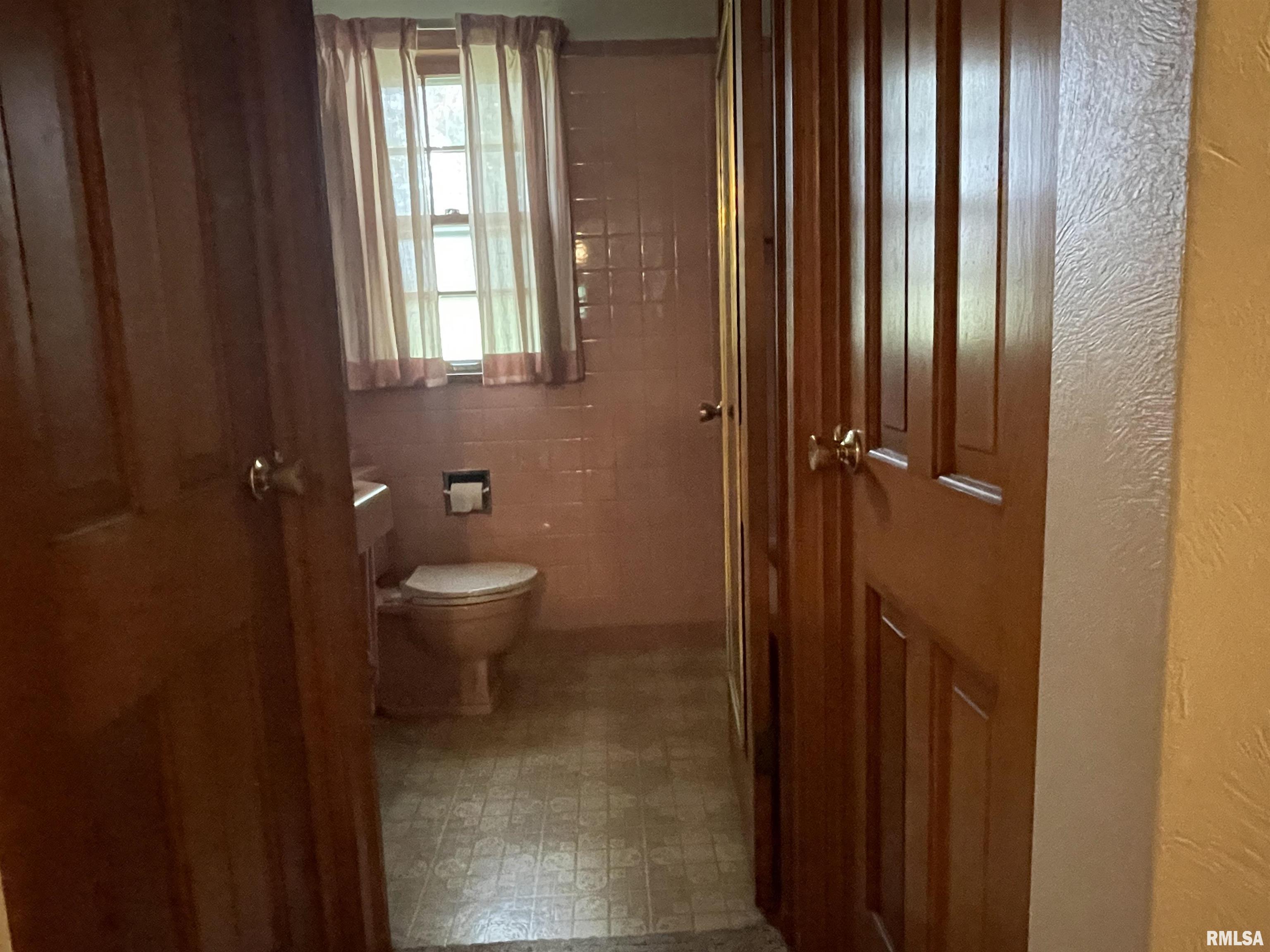 53 Candy Lane Murphysboro, IL 62966 - Photo 16 of 46