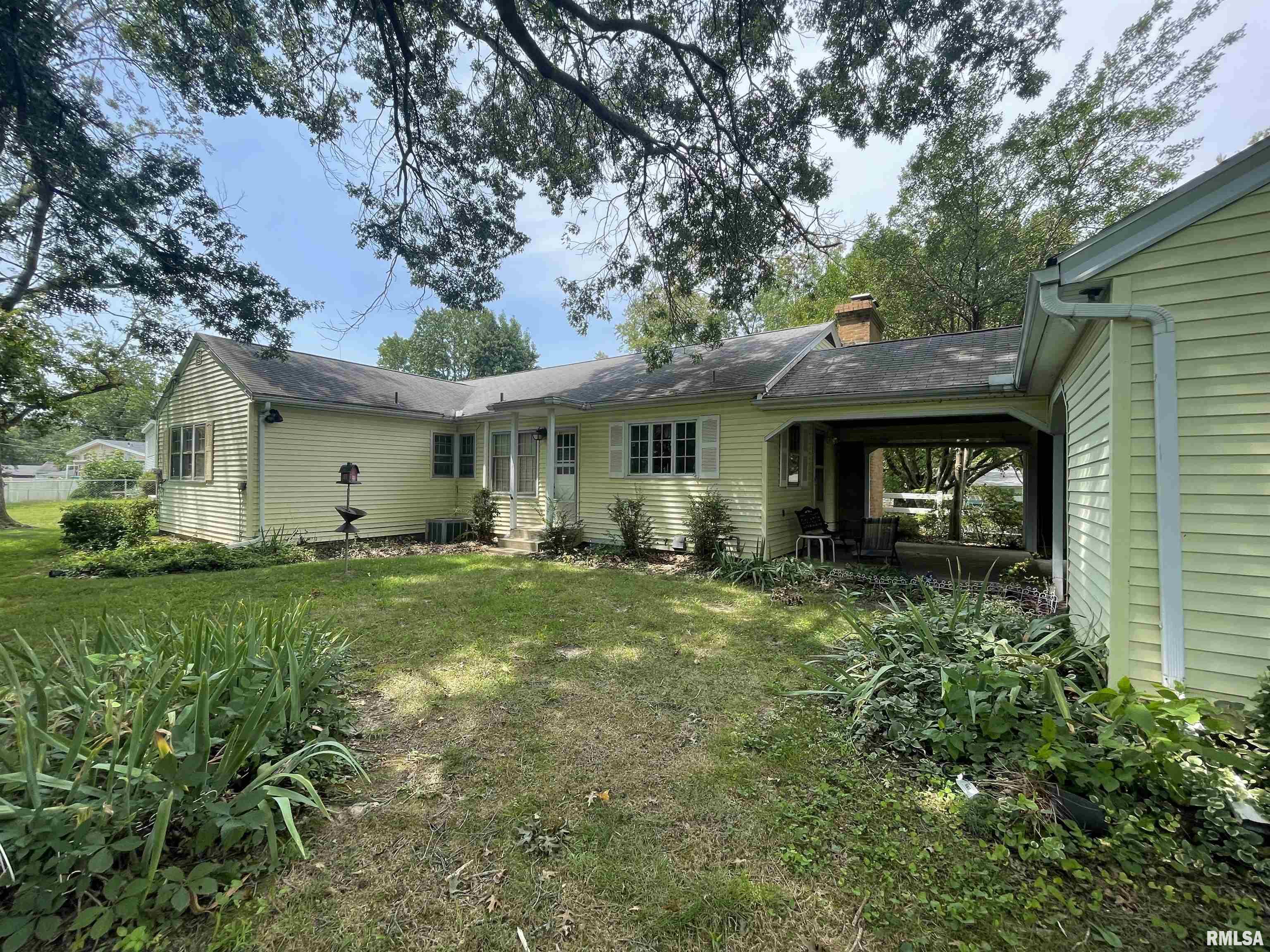 53 Candy Lane Murphysboro, IL 62966 - Photo 5 of 46