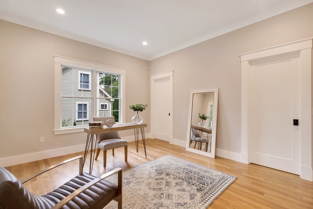 40 Voss Terrace Newton, MA 02459 - Photo 15 of 35