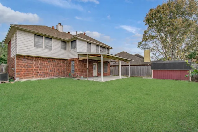 $2,400 | 16218 Ruffian Drive, Friendswood, TX 77546