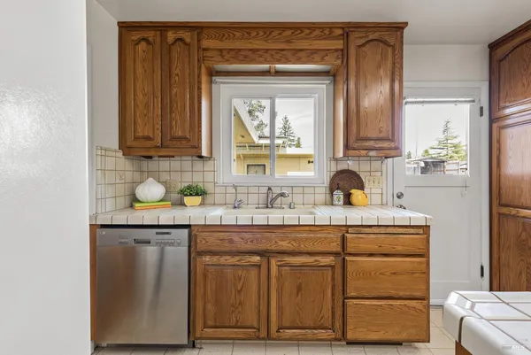 $999,000 | 2241 Marsh Road, Santa Rosa, CA 95403