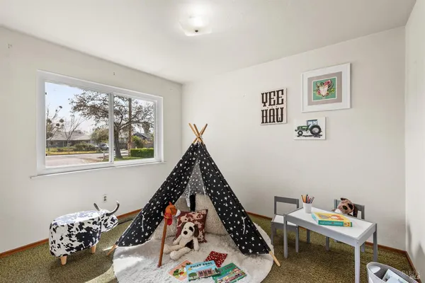 $999,000 | 2241 Marsh Road, Santa Rosa, CA 95403