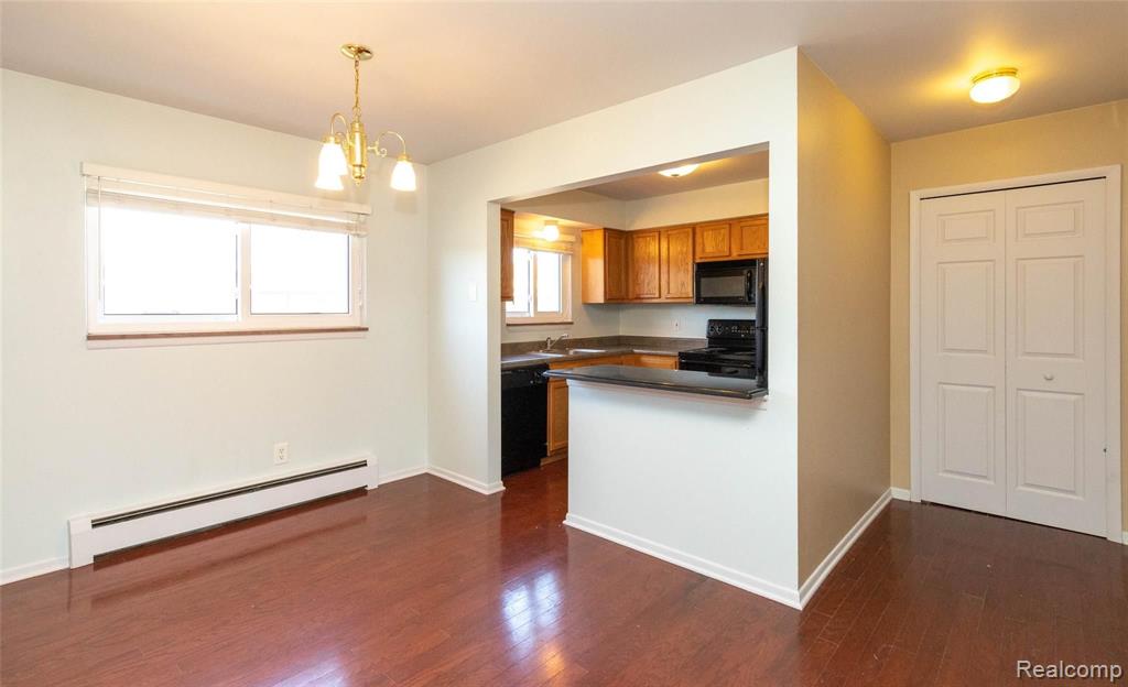 1095 Tienken Court, Unit 101 Rochester Hills, MI 48306 - Photo 7 of 19