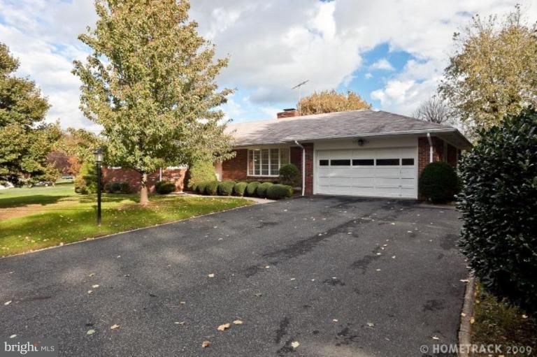 9901 Fox Hill Road Perry Hall, MD 21128 - Photo 1 of 20 Exterior (Main)