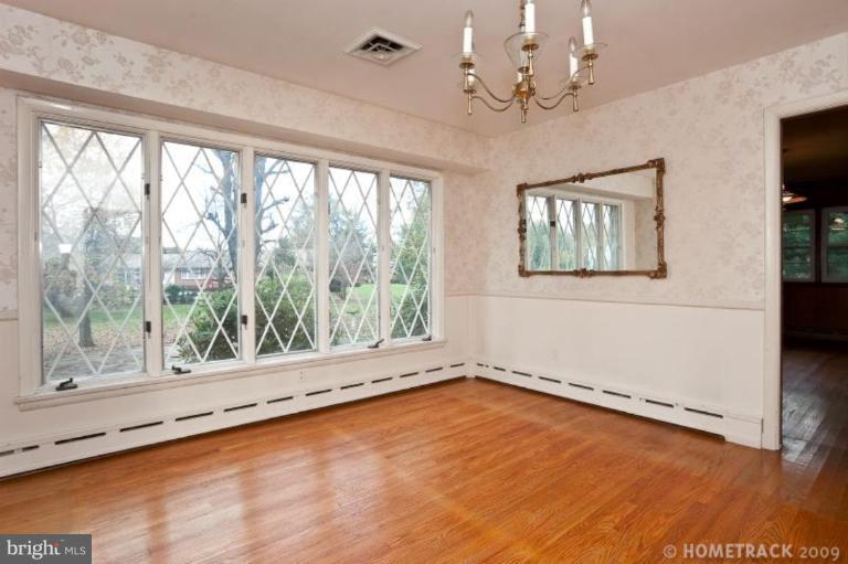 9901 Fox Hill Road Perry Hall, MD 21128 - Photo 6 of 20 Dining Room