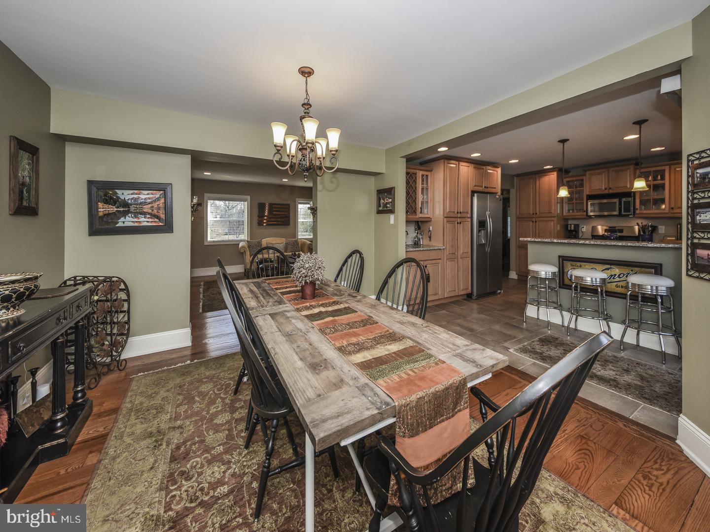 908 Edgewood Road Yardley, PA 19067 - Photo 11 of 39 Dining room