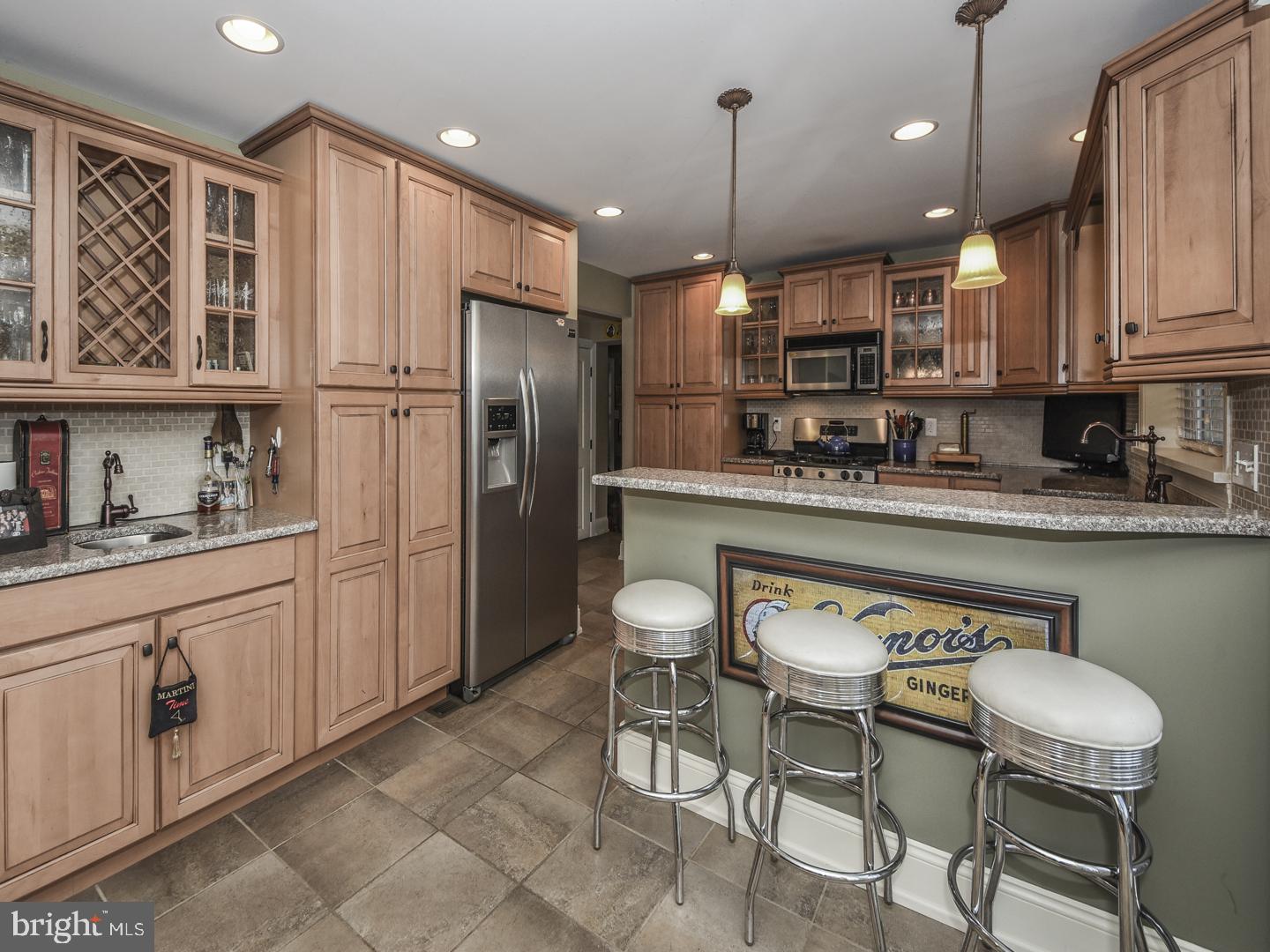 908 Edgewood Road Yardley, PA 19067 - Photo 14 of 39 Kitchen