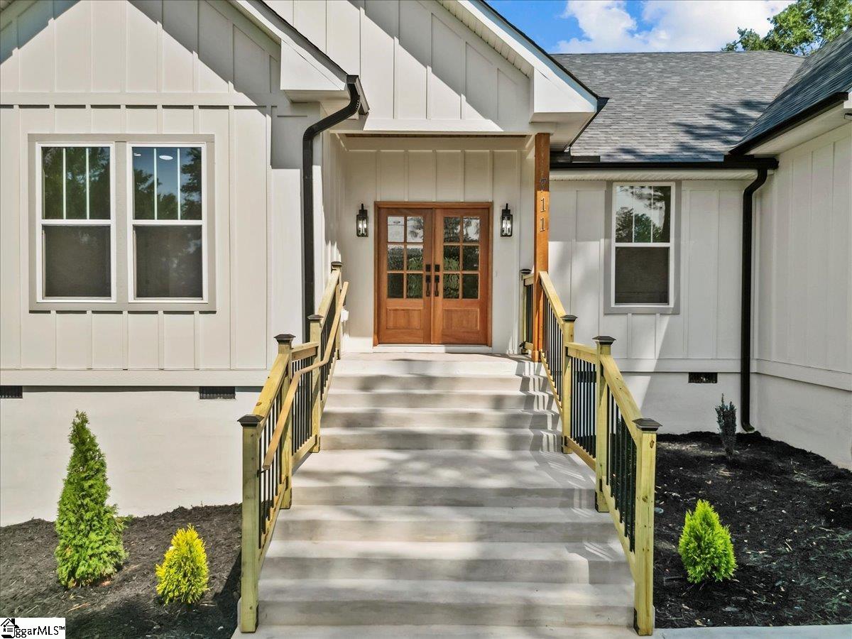 711 Concord Road Anderson, SC 29621 - Photo 2 of 37