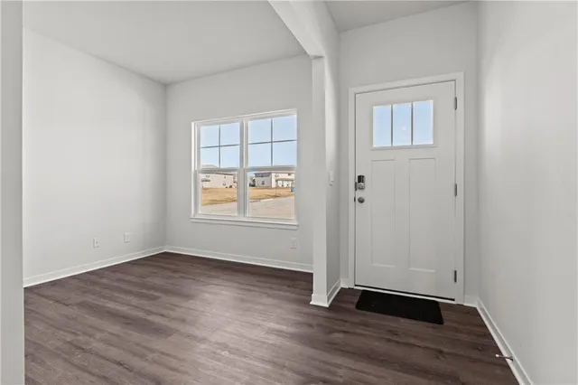 $422,990 | 709 Fallen Leaf Drive, Belton, MO 64012