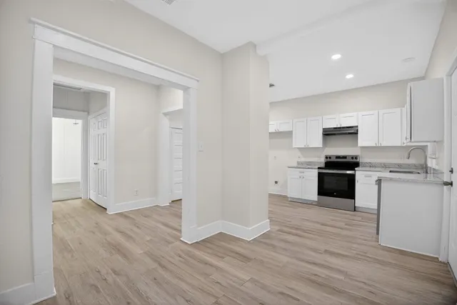 $2,250 | 304 West Vulcan Street, Brenham, TX 77833