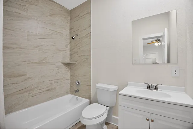 $2,250 | 304 West Vulcan Street, Brenham, TX 77833