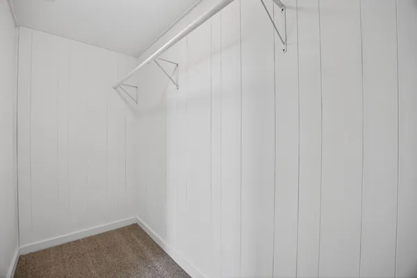 $1,875 | 304 West Vulcan Street, Brenham, TX 77833