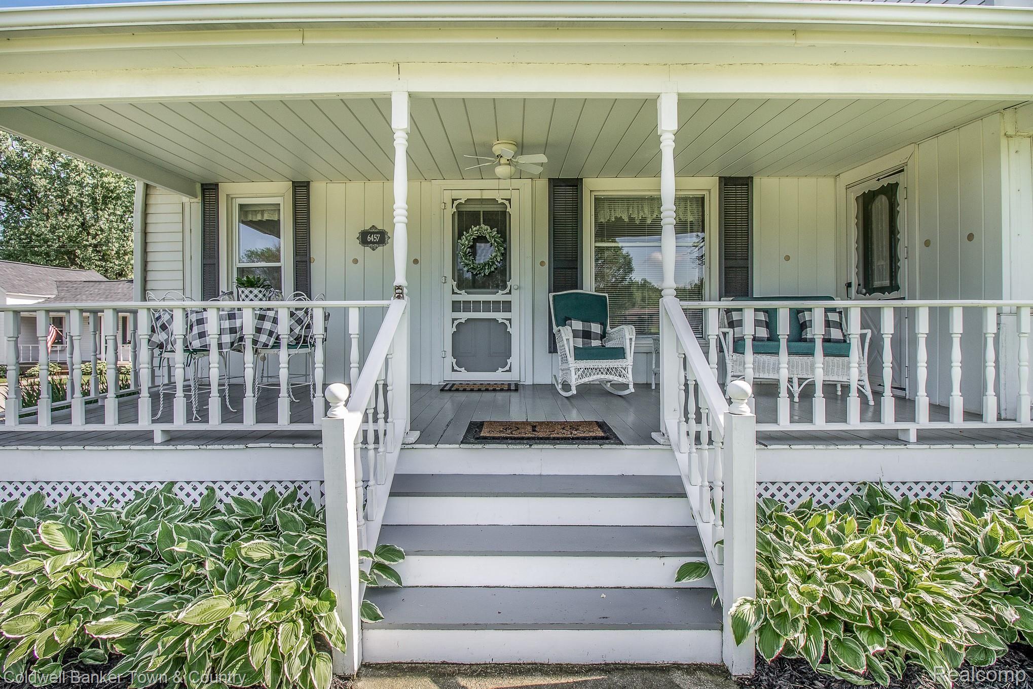 6457 Layton Road Fowlerville, MI 48836 - Photo 29 of 36 IMG_1744-Edit.JPG