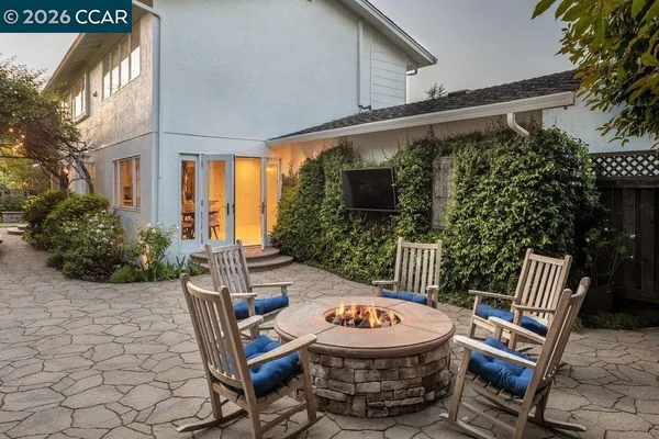 $1,795,000 | 26 Juniper Way, Moraga, CA 94556