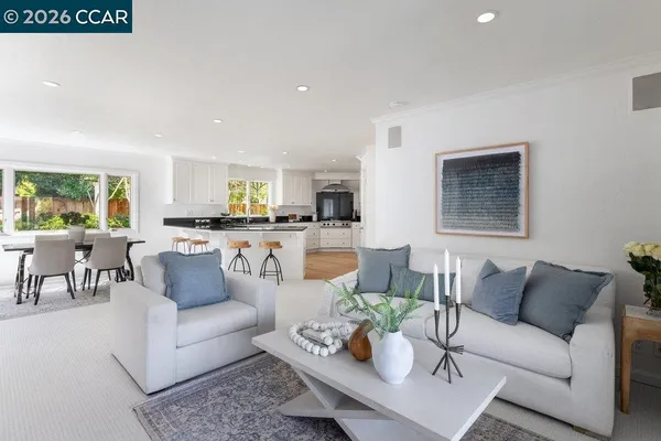 $1,795,000 | 26 Juniper Way, Moraga, CA 94556