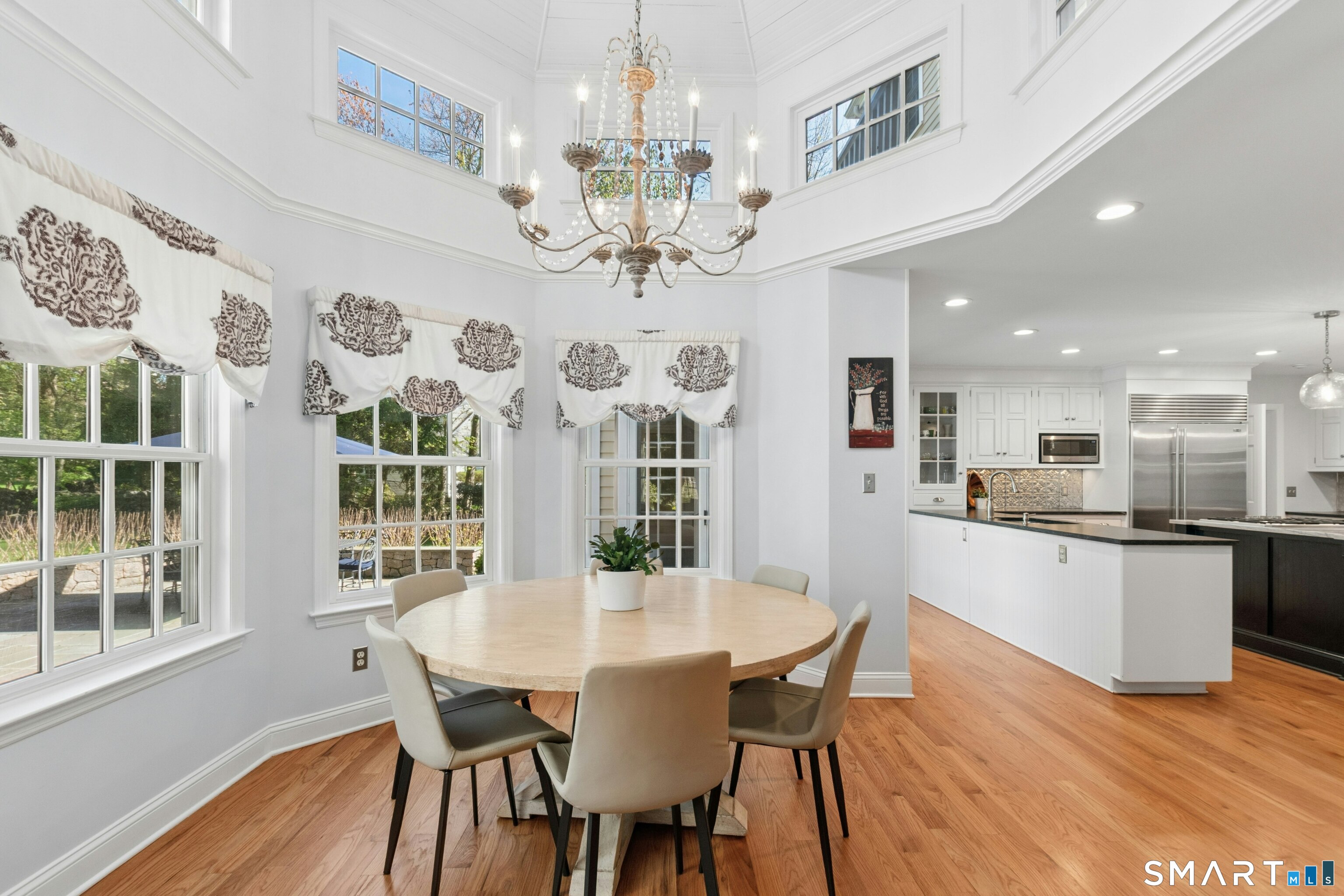 39 Leeuwarden Road Darien, CT 06820 - Photo 11 of 40