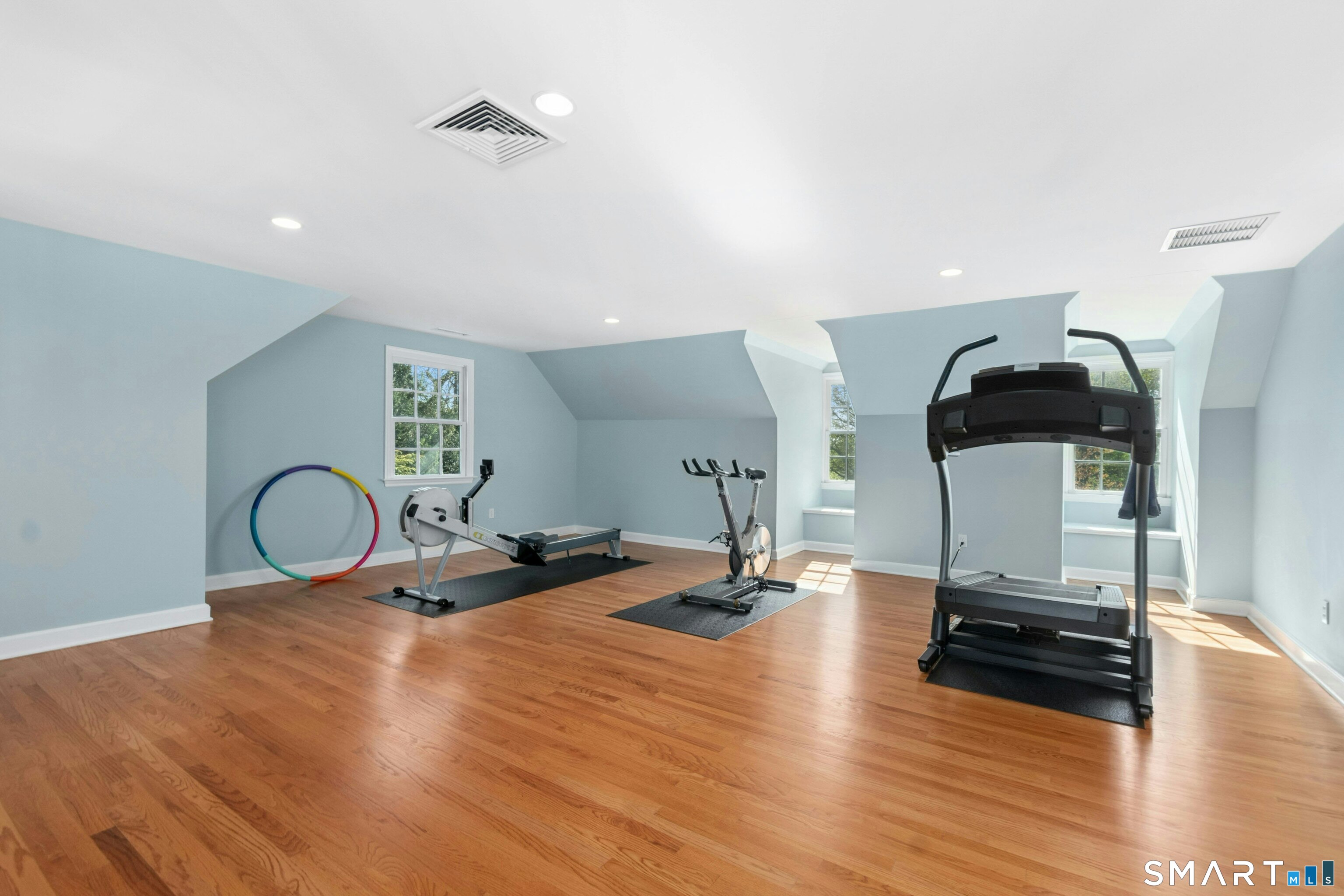39 Leeuwarden Road Darien, CT 06820 - Photo 33 of 40
