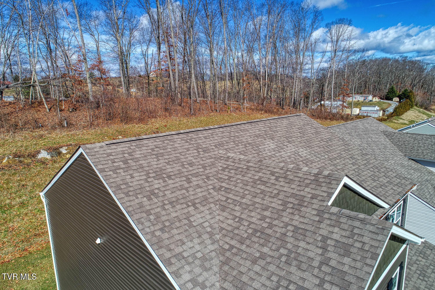 2484 Bridgeforth Crossing Kingsport, TN 37664 - Photo 4 of 66 2484 Edinburgh. Kpt MLSa (4 of 15)