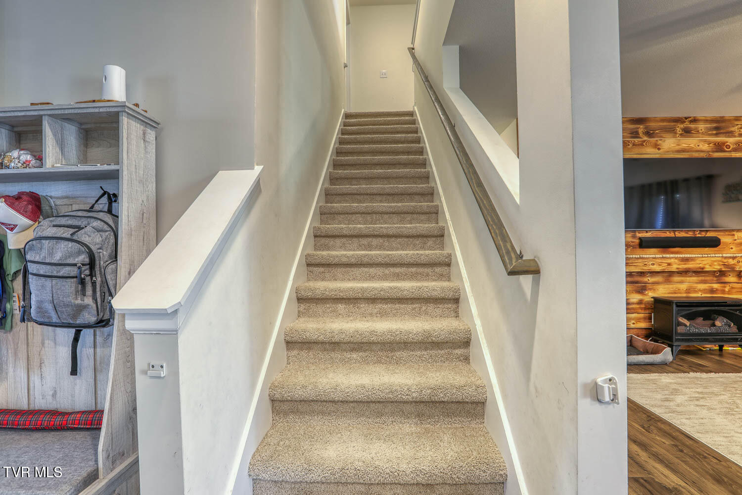 2484 Bridgeforth Crossing Kingsport, TN 37664 - Photo 44 of 66 Upstairs.