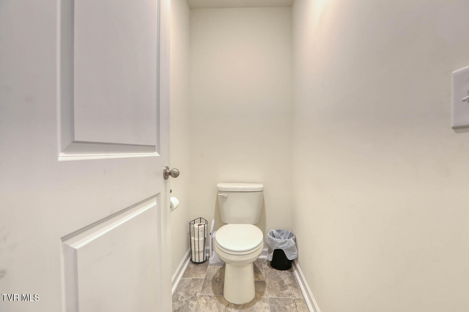 2484 Bridgeforth Crossing Kingsport, TN 37664 - Photo 52 of 66 2484 Edinburgh. Kpt MLSb (40 of 54)